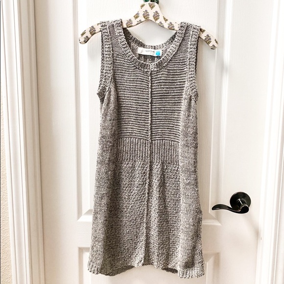 Anthropologie Sparrow Marbled Gray Sleeveless Tunic Sweater Size Small - Picture 3 of 5